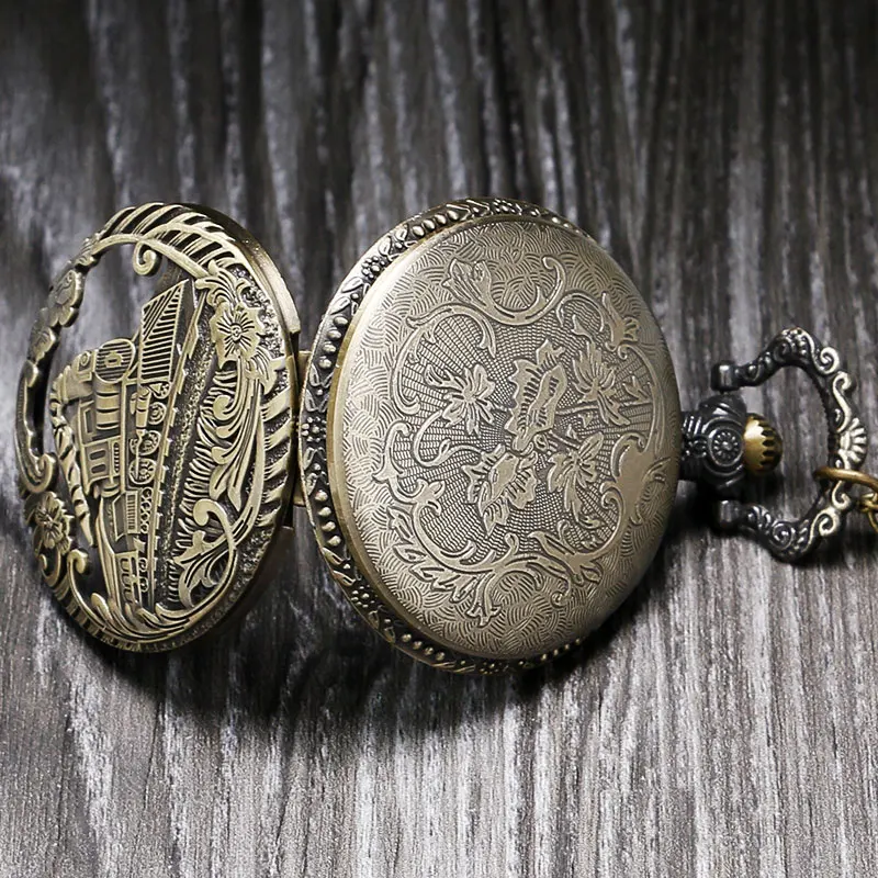 Retro Hollow Steam Train Front Locomotive Pattern Pocket Watch Bronze Pendant Quartz FOB Men Women Chain Necklace Top Gifts 2018 (4)