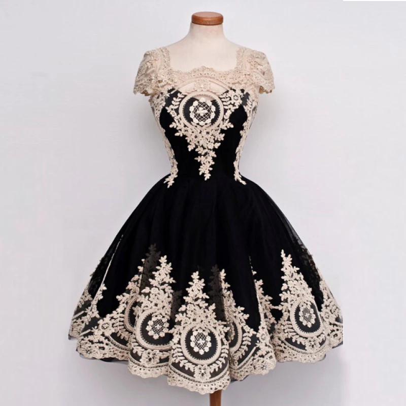 Vintage Short Prom Dresses Pretty Lace Appliques Square Neckline Ball