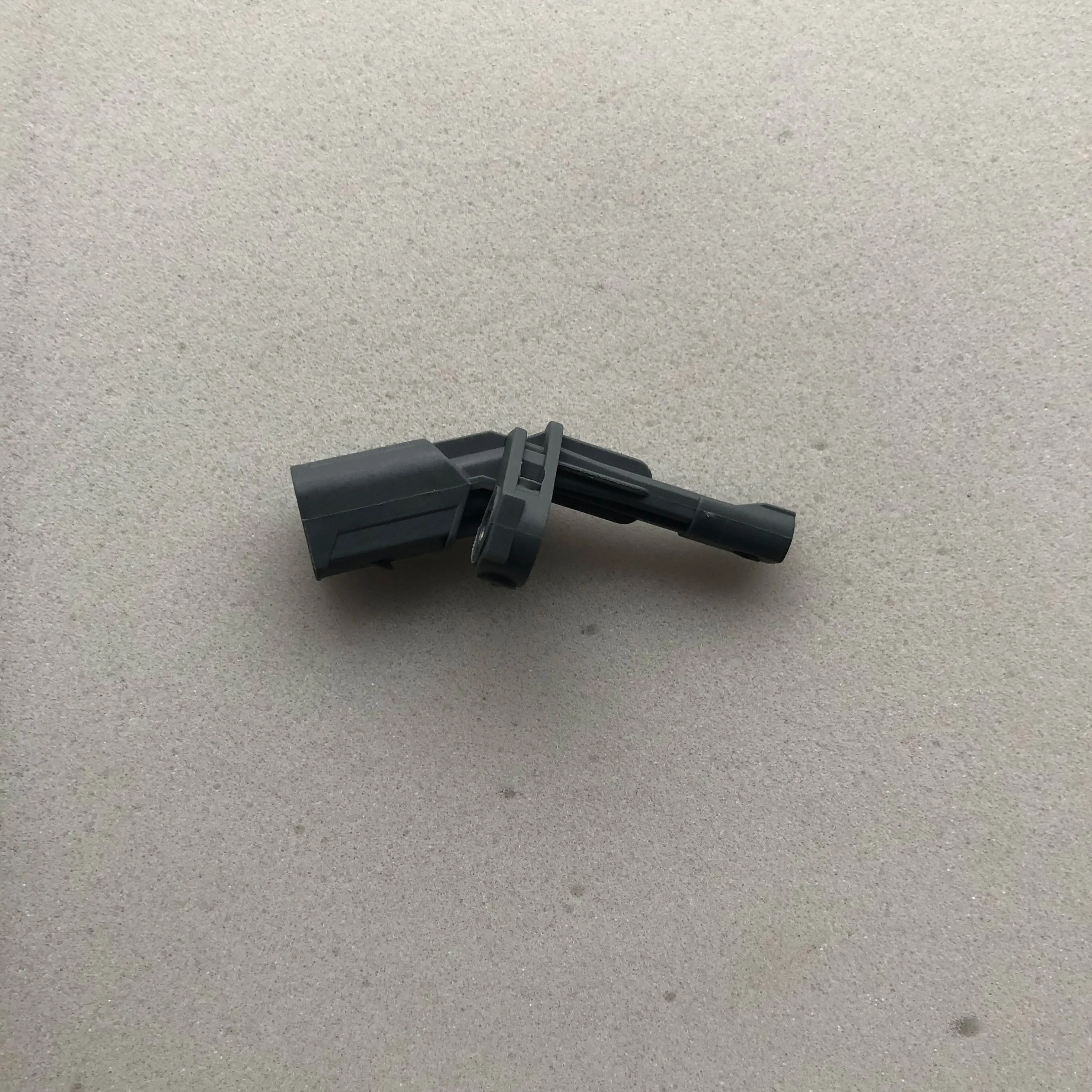 Задний левый ABS Датчик скорости колеса для VW BEETLE CABRIO Tiguan Golf hood Fosca Passat JETTA AUDI Q3 OE: WHT003859A WHT 003 859A