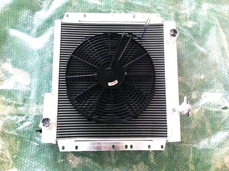 

3 Core aluminum alloy radiator+16"fan for Toyota Land cruiser FJ40 FJ45 landcruiser MT new