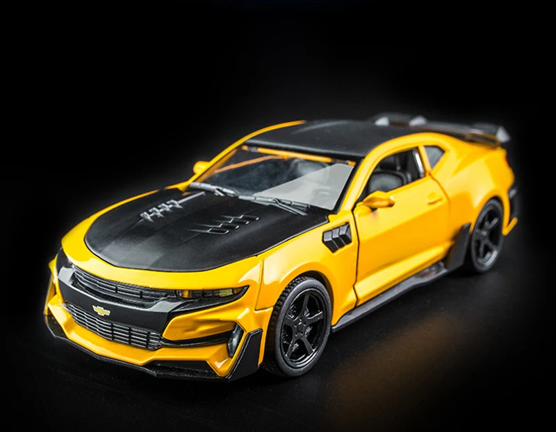 KIDAMI Camaro 1: 32 высокая имитация литья под давлением модель автомобиля Вытяните назад звуковой светильник коллекция для детских подарков машинки