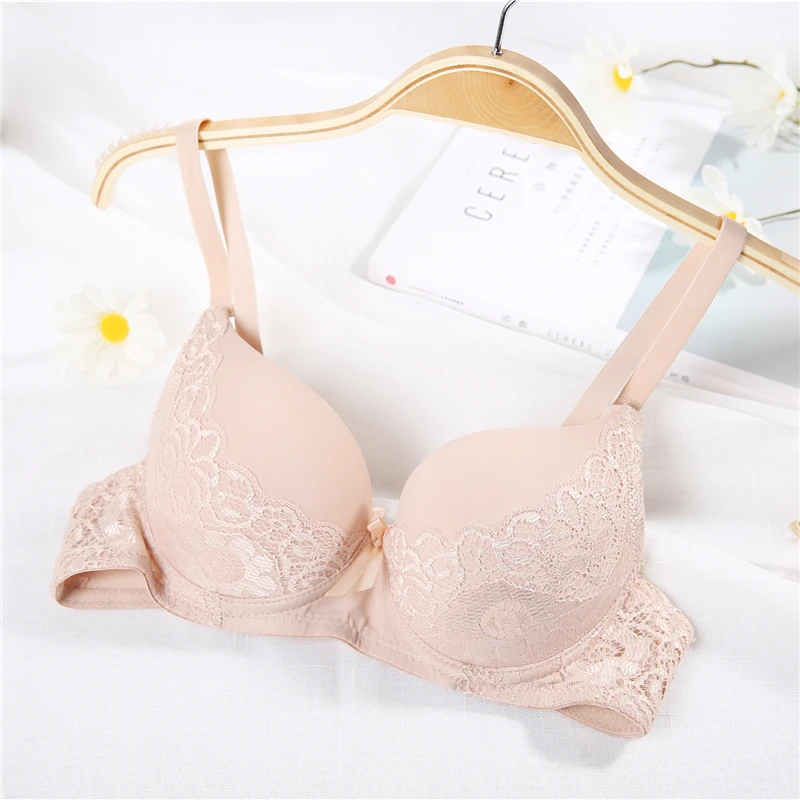 

Sexy Bra Women Push Up Lace Brassieres Female Small Size Underwire Bras Women Intimate Underwear Solid Comfy Bralette Lingeries