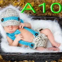 Детские ручной работы крючком Газетчик шляпу, галстук-бабочка с матч комбинезоны 3 шт. Детский комплект для наряд для фото новорожденных nb-3m хлопок