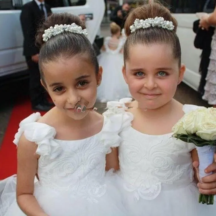 Милые Белые Платья с цветочным узором для девочек на свадьбу, с оборками, кружевной тюль, с жемчугом, с открытой спиной, принцесса, детская