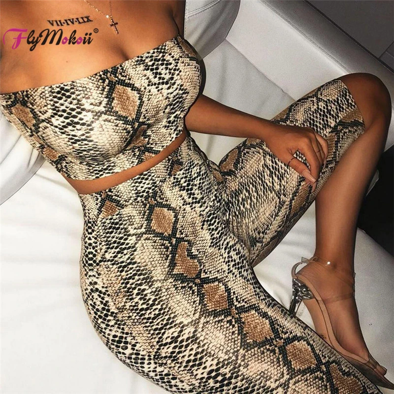 

Flymokoii Women Sets Streetwear Snake Print Two Piece Set Top And Pants Strapless Crop Top and Biker Shorts Push Up Tracksuit