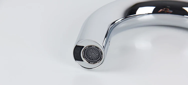 Swan faucet automatic (6)