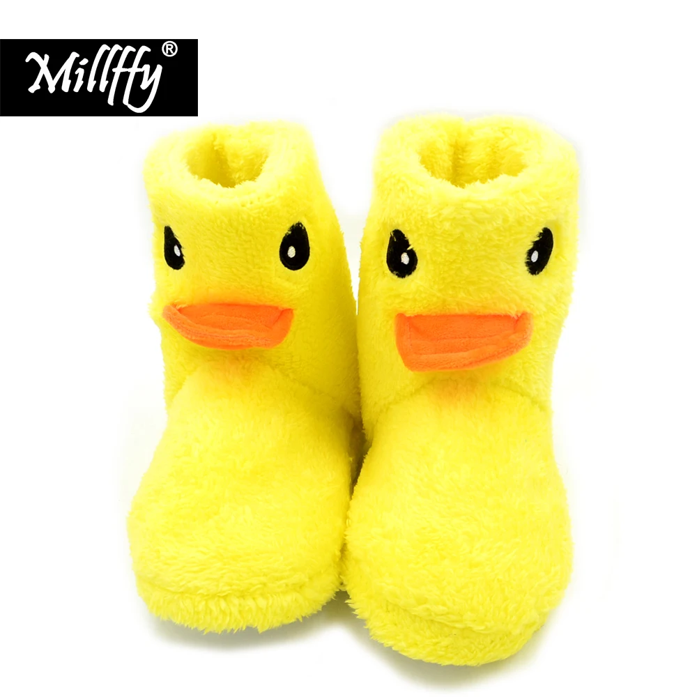 

Millffy cute yellow duck home warm sho'e's plush floor drag couple at home winter boots women