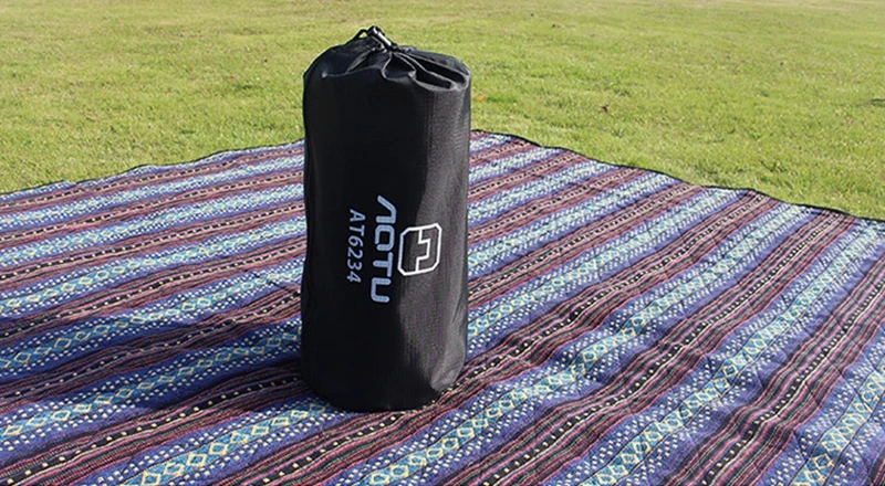 Durável da Lona Toalha de Piquenique Esteira de Acampamento ao ar Bolsa de Praia Aotu Listrado Livre Tenda Colchão Dobrado Bolsa Portátil Mat Pad Moisture-proof 12 Esteira de acampamento