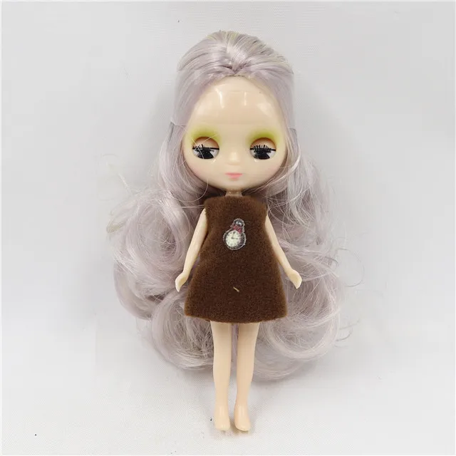 Фабрика blyth мини кукла 10 см BJD нормальная кукла тела длинные волосы, случайное платье в подарок - Цвет: I
