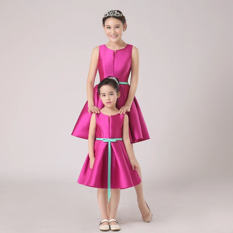 

Children Kids Woman Clothing Girls Baby Mother Daughter Family Matching Outfits Birthday Party Stage Performance Dress WT660
