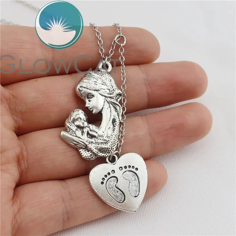 

Charm Necklace Mom Baby Foot Necklaces Jewelry Love Boy Girl Heart Pendant Choker Necklace Women Gift