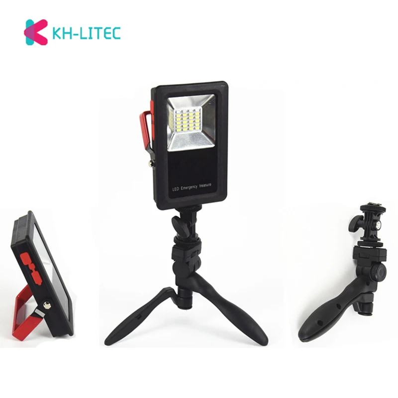 

24 SMD LED White+Red+Blue Light Portable Spotlight 50W 2400LM Rechargeable Floodlight For Emergency Camping 18650 Operate