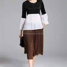 Сложите соединены в цвет с расклешенными рукавами круглый воротник футболки ослабление тенденция