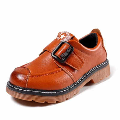 Кожаные сандалии для мальчиков г.; детская повседневная обувь черного цвета; детская обувь в горошек для выступлений в Корейском стиле - Цвет: Коричневый