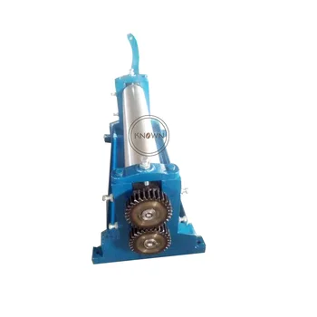 

310*74mm Manual Beeswax Foundation Roller cell size 4.7-5.4mm