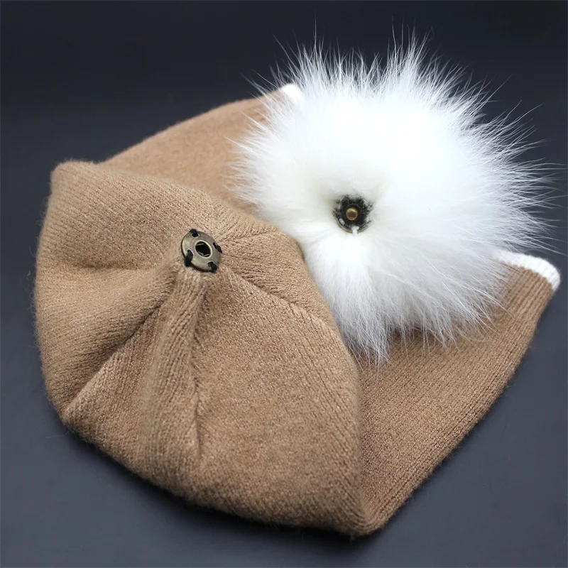 Minhui White Fox Fur Pompom Шапки Для женщин зимние Кепки s трикотажные Skullies шапочки капот женский Кепки Gorro