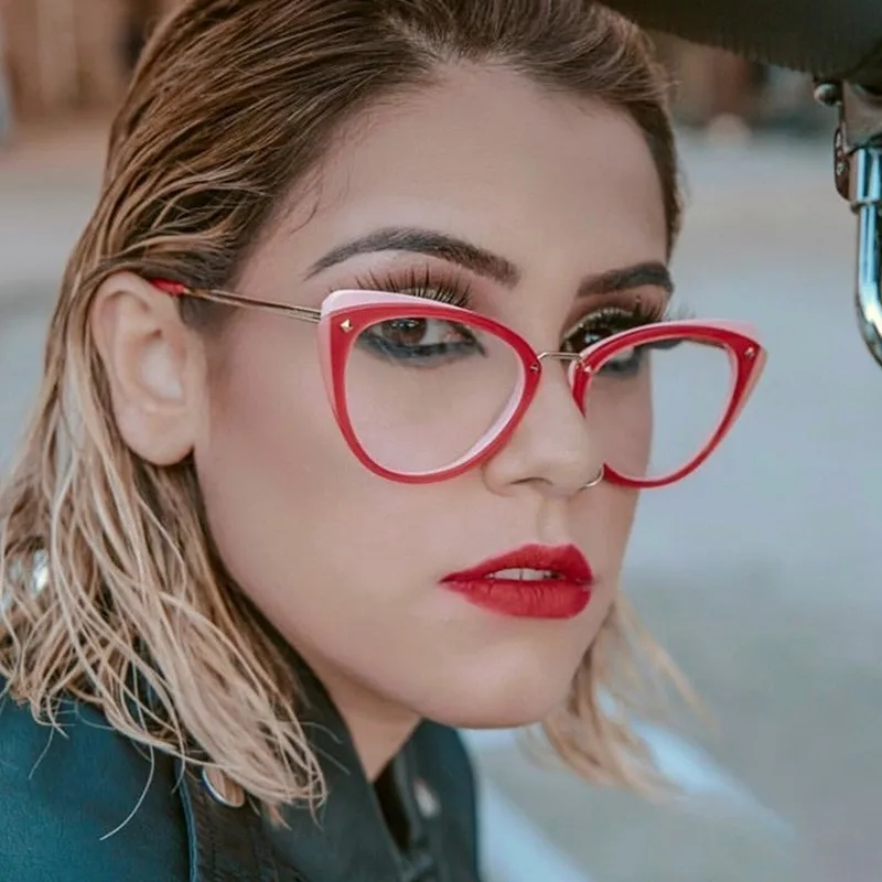 

QPeClou Sexy Red Cat Eye Glasses Frames Women 2019 Fashion Unique Rivet Transparent Eyeglasses Frame Men Optical Oculos Gafas