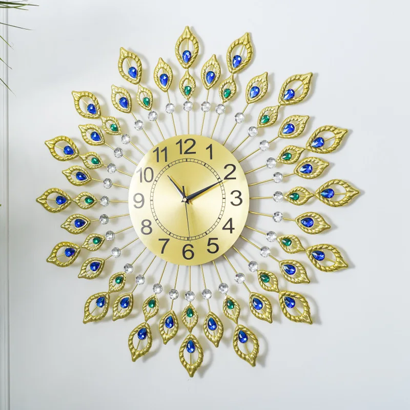 

European Creative Beautiful Metal Peacock Wall Clock Fashion Simple Quiet Living Room Clock Modern Home Decoration Quartz Clock
