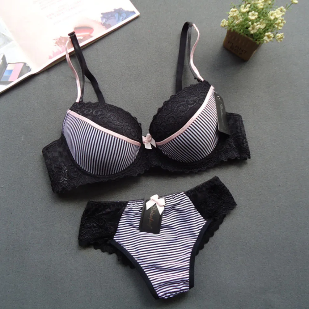 Koop Vrouwen ondergoed Set Sexy Bh en panty sets Luxe Kant Push Up Bh Intimates Gestreepte Beugel Bralette Sexy Lingerie B C D Cup