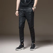 Новые модные повседневные мужские зауженные брюки камуфляжные спортивные брюки Однотонные эластичные мужские джоггеры брюки