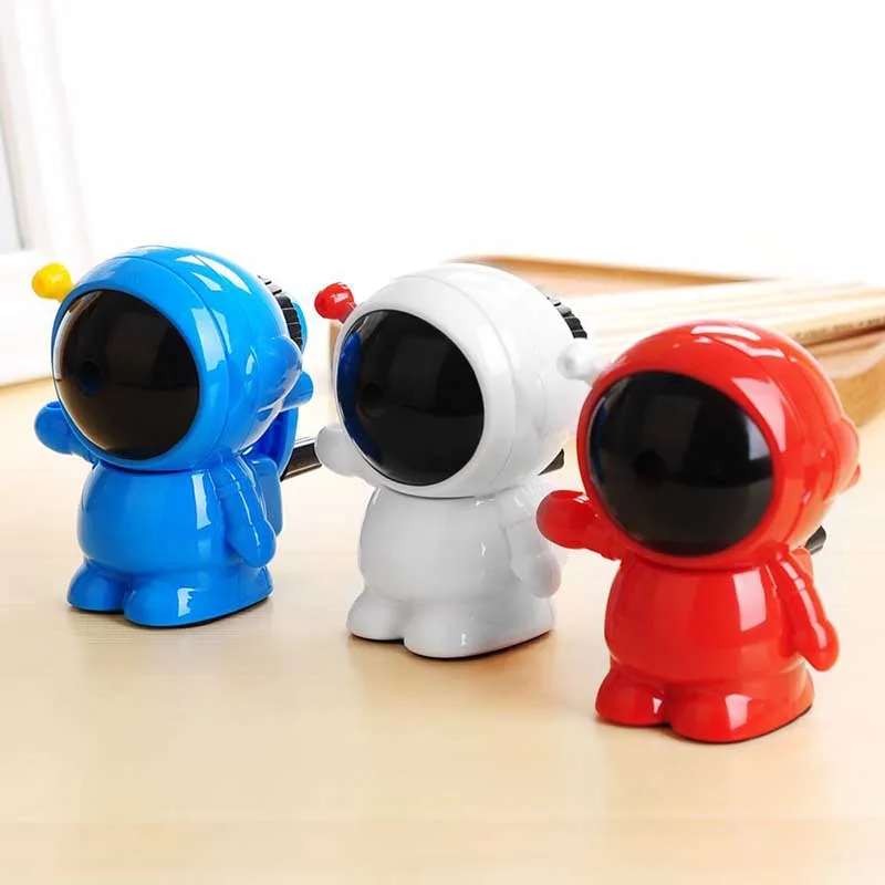 

1pc Pencil Sharpener Pencil Sharpener Cute Child Pupils with Astronauts Hand Rotating Pencil Sharpener