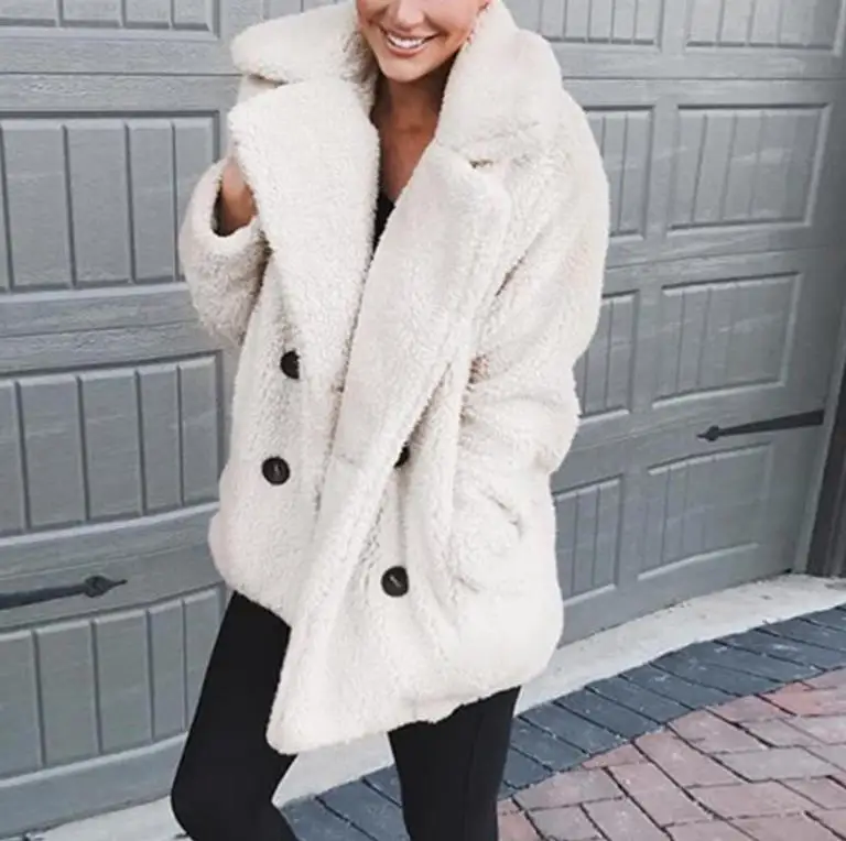 Зимнее толстое теплое плюшевое пальто для женщин с отворотом и длинным рукавом, пушистые меховые куртки с искусственным мехом, женские куртки с карманами на пуговицах размера плюс, пальто - Цвет: Белый
