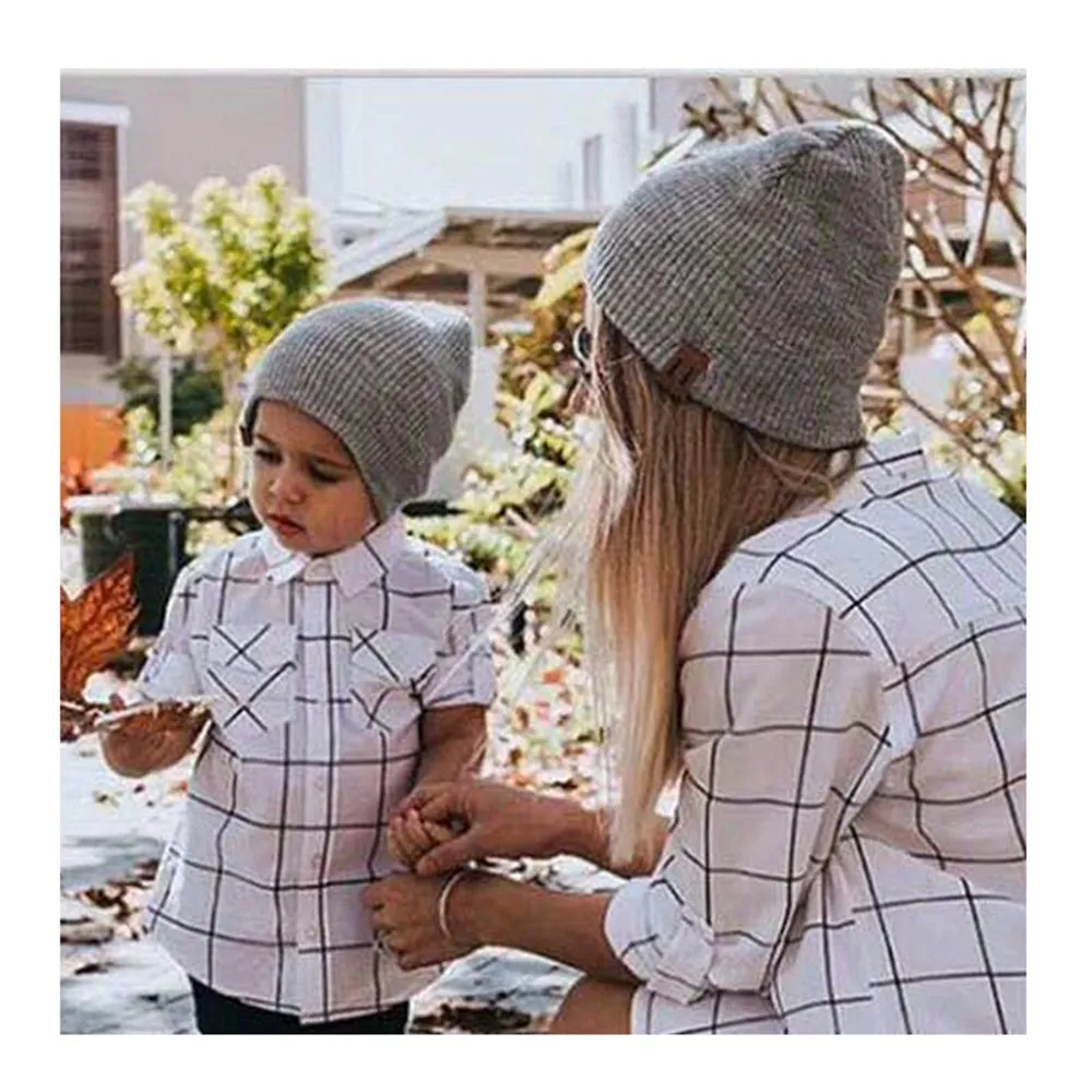 

1 pair Lovely Winter Kids Mon Dad Skullies Knitted Hats 2pcs Parent -child Beanie Cap Mom Baby Boys Girls Toddler