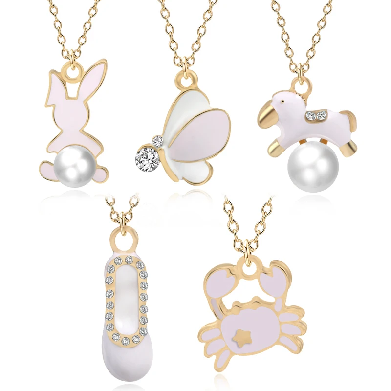 

Cartoon Enamel Animal Necklace Women Kawaii Pearl Crystal Rabbit Bee Horse Shoe Crab Pendant Necklace Fashion Choker Jewelry