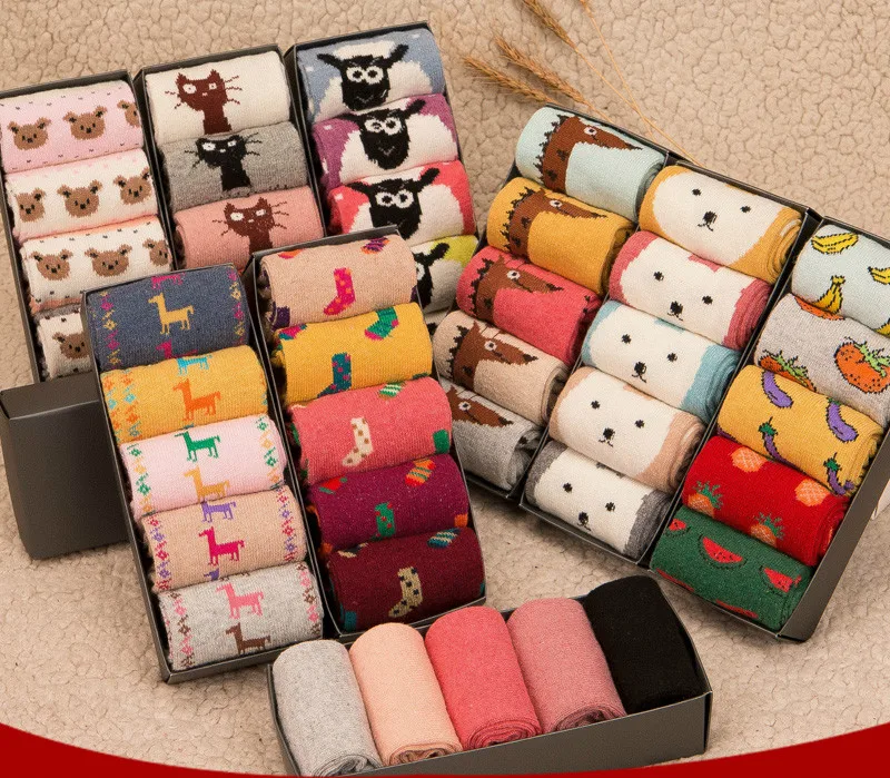 

10 Pair/lot Lovely Story Fashion Cartoon Long-staple Cotton Socks For Women Creative Cute Girls Female Soft Winter Autumn Mieas