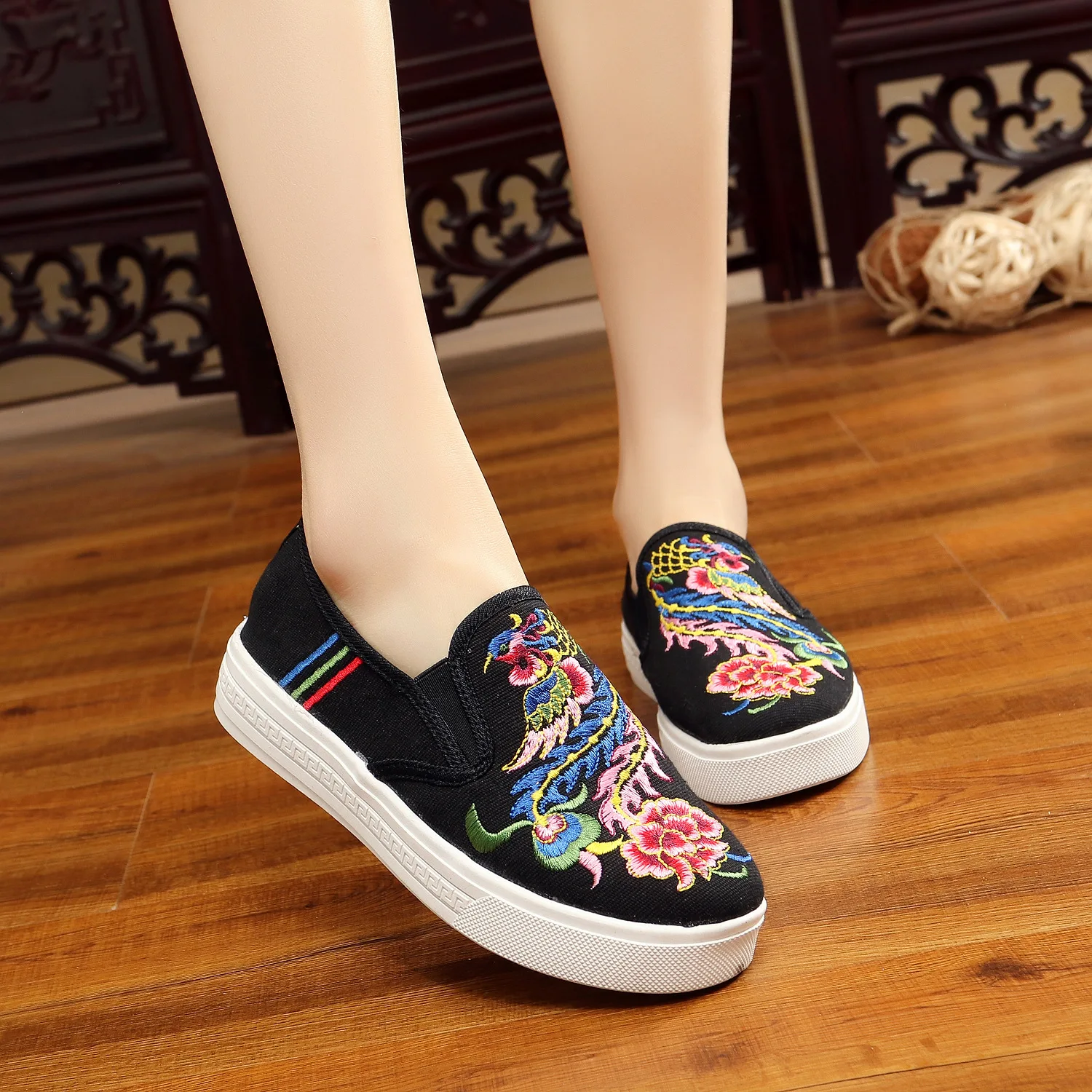 Pie Redondo Flats Nuevo Estudiante Dedo Cielo Negro Cómodos Tamaño Del Algodón Flor blanco Telas azul rojo Más Planos Mujeres Las 2017 En Zapatos De Mujer Deslizamiento Casual Negro UqdwYYH