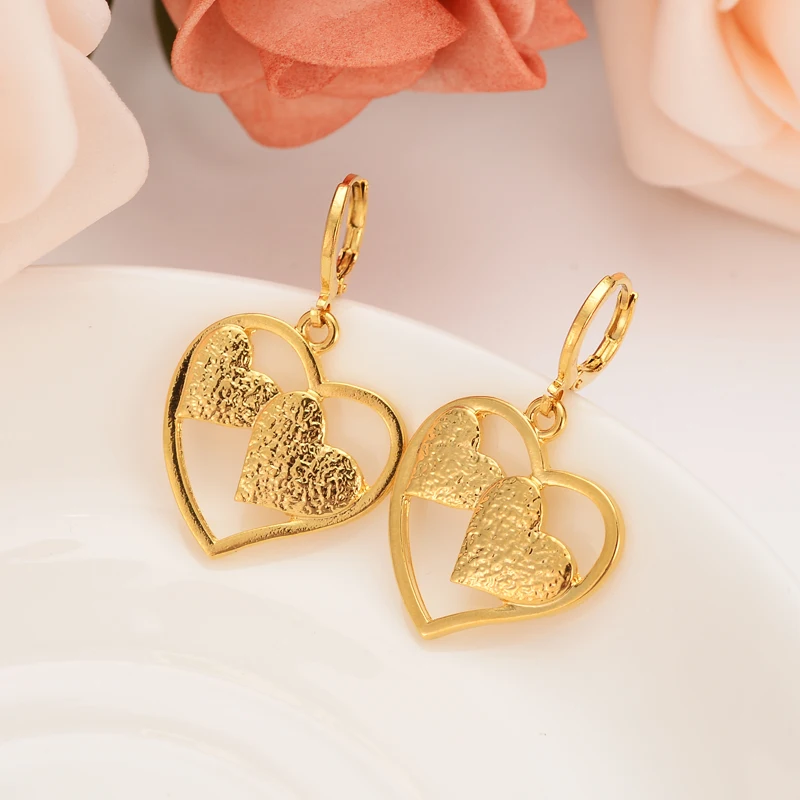 

Gold dubai Africa love heart Dangle Earrings Women Fashion Jewelry Gold Metal Drop Earrings For wife motherGifts wedding bridal