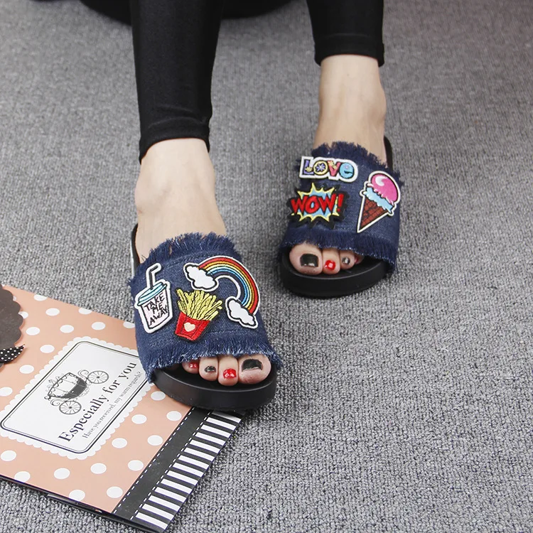 Sandalias Mujer фри и мороженое украшения вьетнамки женские мультфильм летние джинсовые сандалии брендовые дизайнерские бахрома тапочки Y200