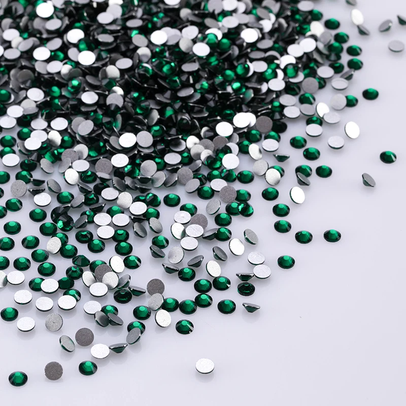 Emerald Green Rhinestones (2)