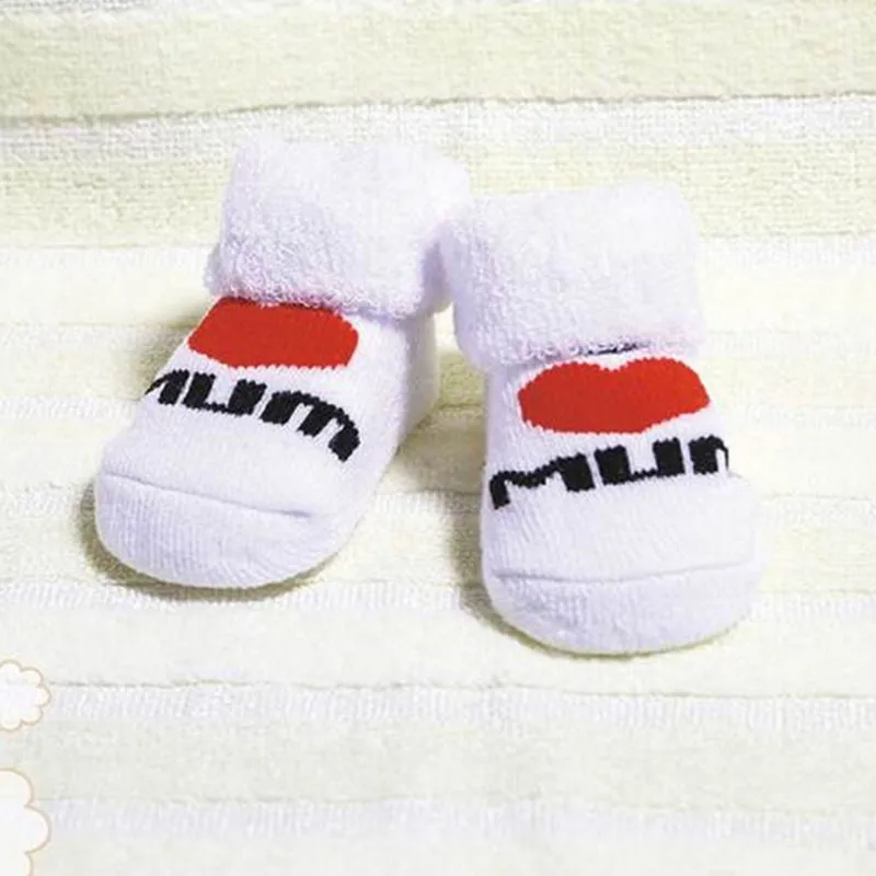 Зимние летние носки с рисунками для малышей Детские носки в форме сердца с надписью «I Love Dad Mum» теплые мягкие носки для маленьких мальчиков и девочек домашние носки