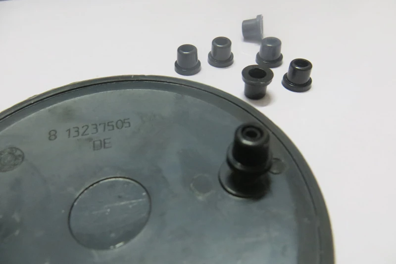 

20 Automatic Parts for Automotive Cover Marking of BMW 357 Series E32 E34 E36 E38 E39 E46 E60 E66 E90 M3 511418074