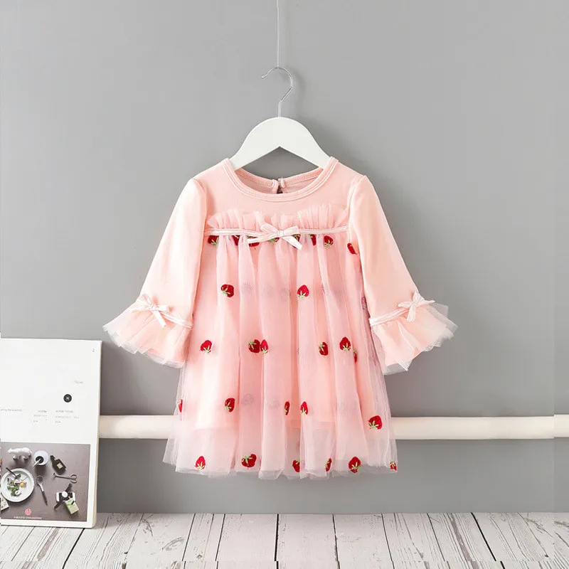 

Princess Baby Girl Dress Clothes 2019 Autumn Strawberry Embroidery Baby Girl Birthday Party tutu Dress For 1-4Year Kids Dresses