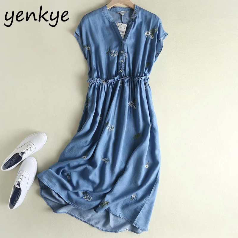 

Summer Dress 2019 Women Floral Embroidery Soft Blue Denim Dress Female V Neck Short Sleeve Midi Casual Plus Size Dress