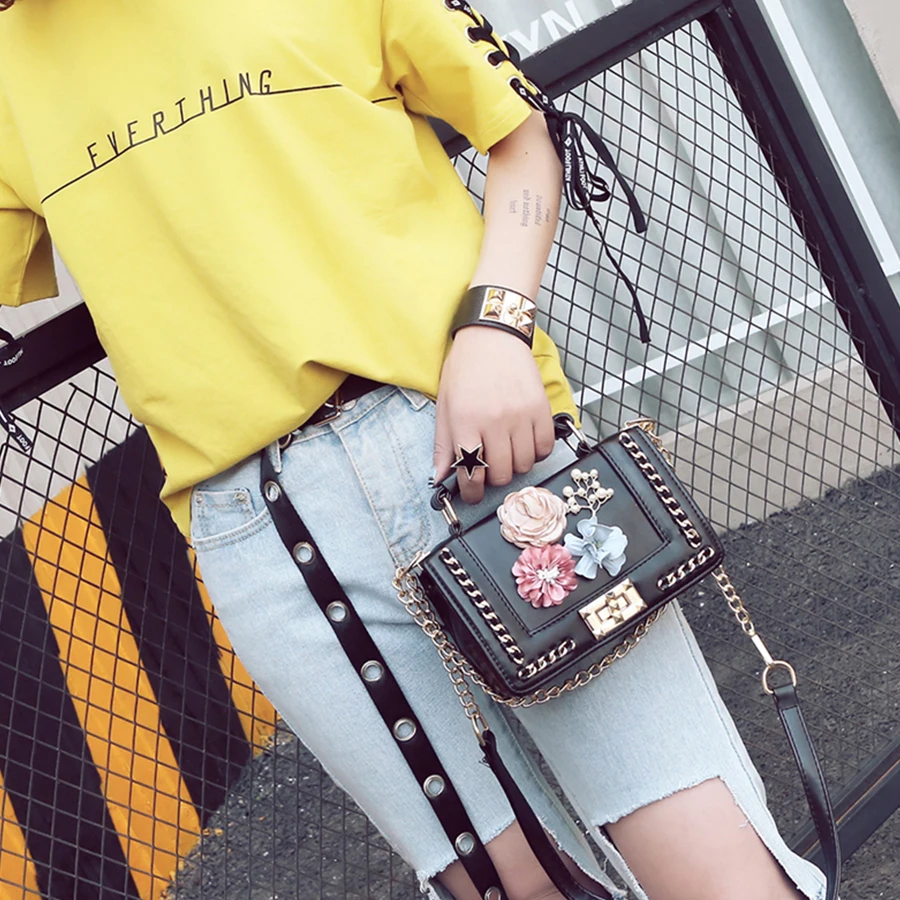 Women 3D Floral Mini Handbags Ladies Famous Brand Luxury Chains Shoulder Bags Female Shopping Crossbody&Messenger Bag Ladies Bag