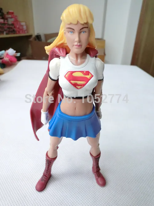 

DC Universe 6" Action Figure Supergirl New-Loose