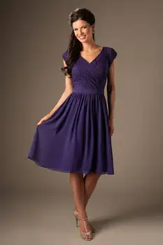 

Purple Short Modest Bridesmaid Dresses With Sleeves A-line Lace Chiffon Knee Length Summer Temple Maids of Honor Gowns Modest