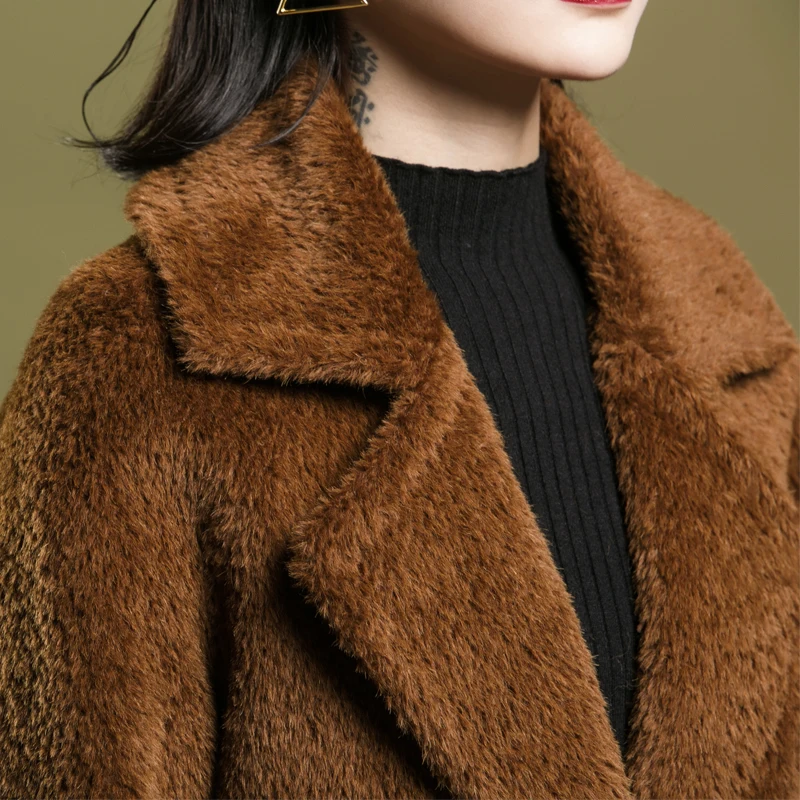 Высокое качество Новое Женское мягкое пальто из шерсти альпаки женская верхняя одежда на одной пуговице длинное Толстое Зимнее теплое шерстяное пальто с отворотом