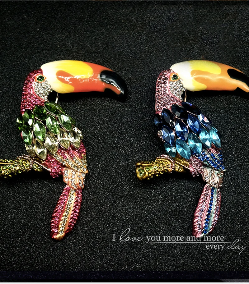 

Cartoon Anima Shape Dodo Pattern Stylish Women Brooches 4