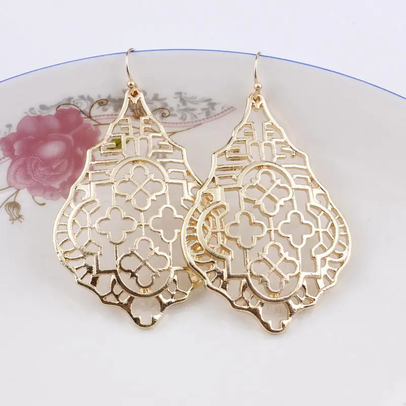 

2019 Designer Inspired Gold Silver Filigree Teardrop Drop Earrings Geometric Cutout Hollow Metal Statement Earrings for Women