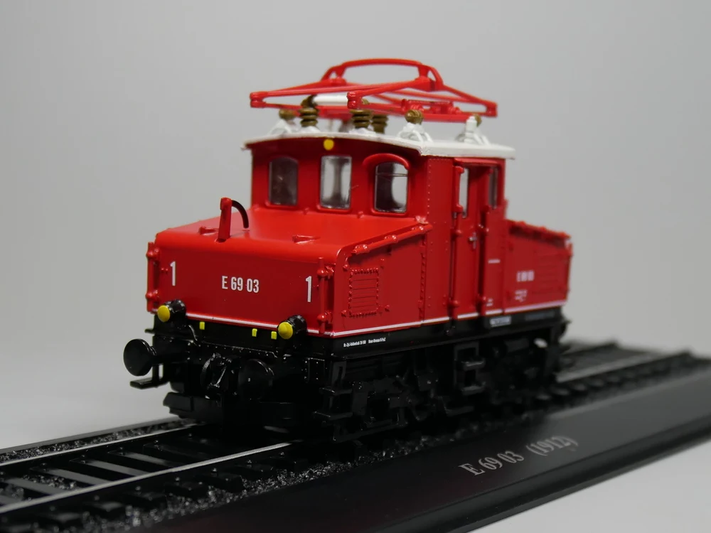 

Ho scale model Atlas 1:87 Train E 69 03 1912 Diecast model Train