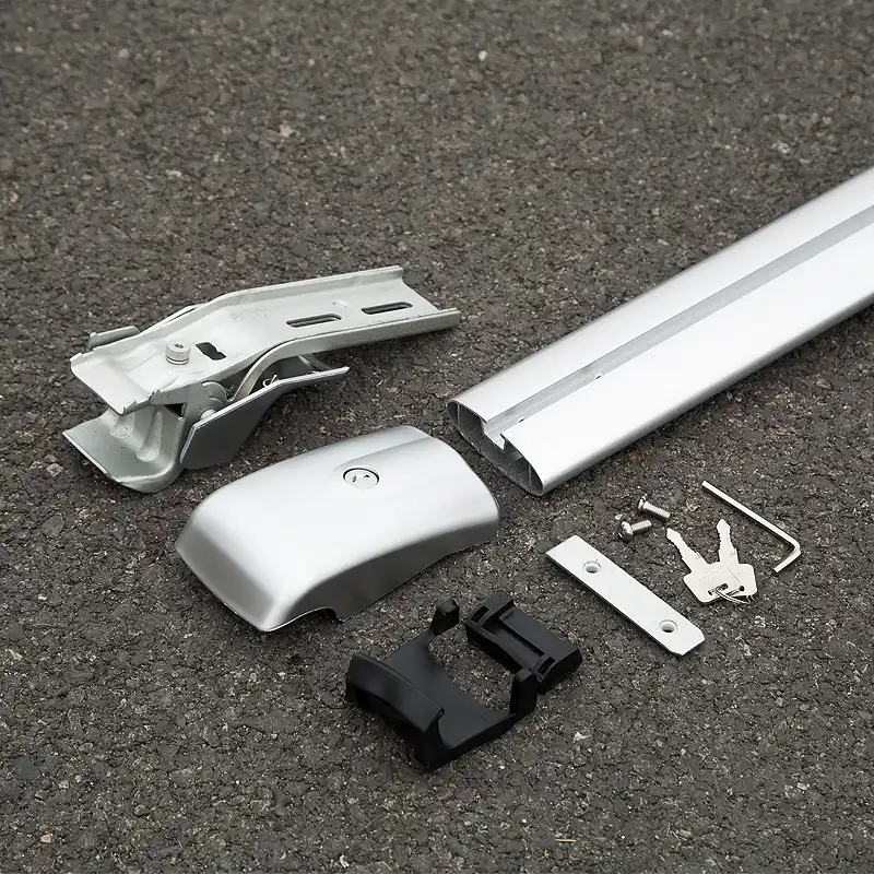 cargo bag on panoramic sunroof