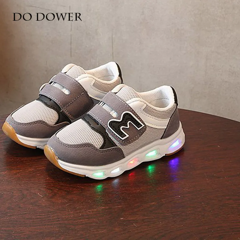 

Glowing Sneakers Children shoes kids Led Shoes With Light up LED Slipper Boys girls baby shoes Luminous sneakers tenis feminino