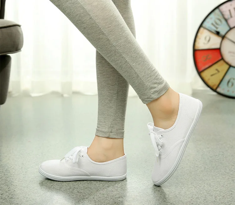 Women Canvas Shoes Lace Up Casual Vulcanize Shoes Woman Flats White Shoes Breathable shoes Ladies Espadrilles Big Size 35-42