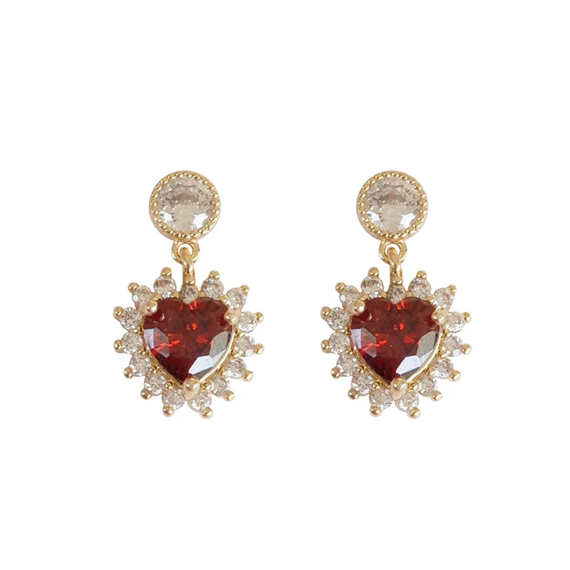 2019 New Fashion Temperament Romantic Red Heart Earrings Elegant Sexy Korean Women Jewelry Earrings