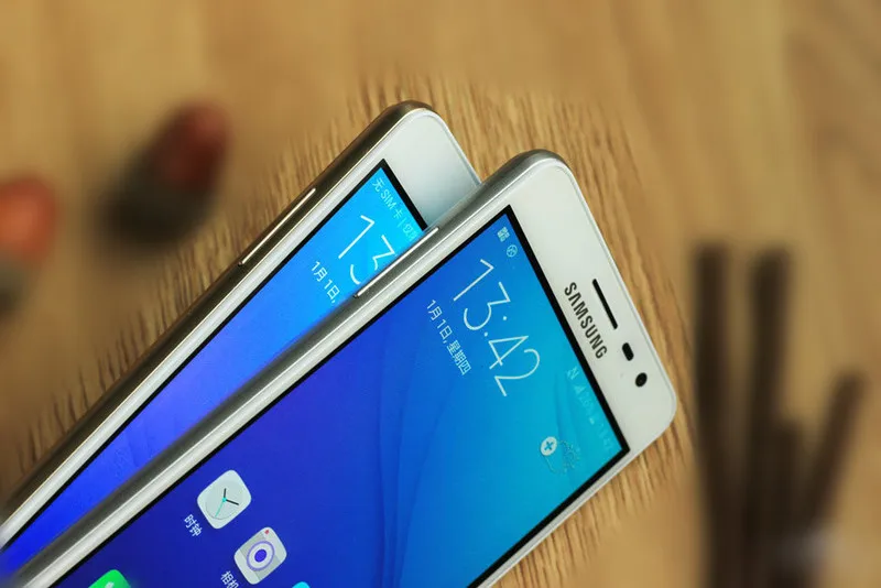 Оригинальный мобильный телефон Samsung Galaxy J3 Pro J3110 (2016) четырёхъядерный 5 0 дюйма 2 Гб