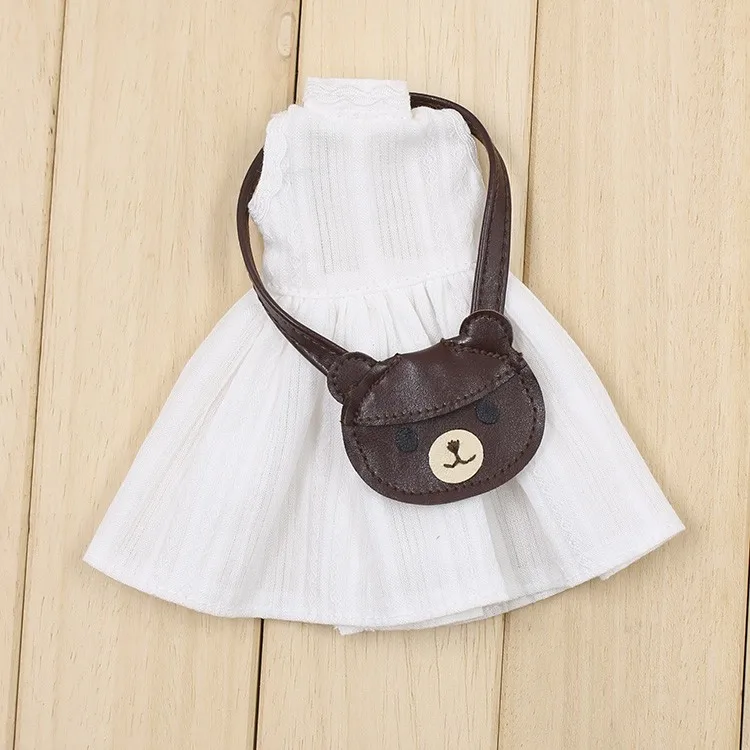 Neo Blythe Doll White Sleeve Less Dress with Bear Bag 1